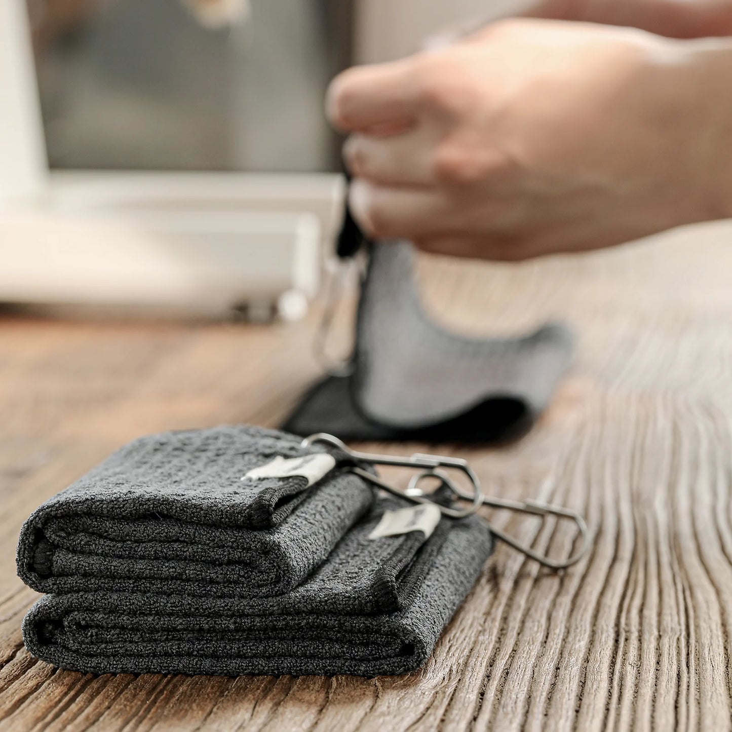 MHW-3BOMBER - Hanging Ring Towel