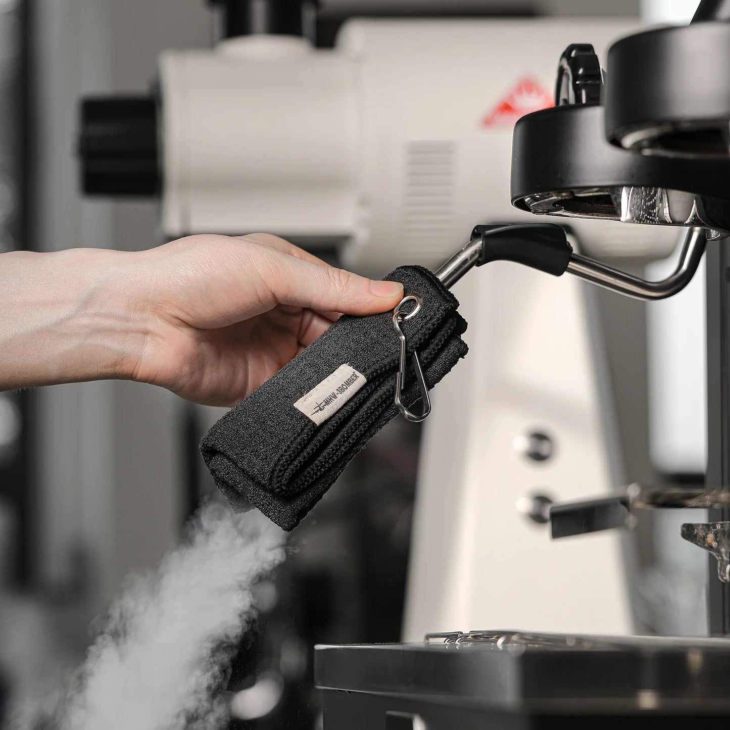 MHW-3BOMBER - Hanging Ring Towel