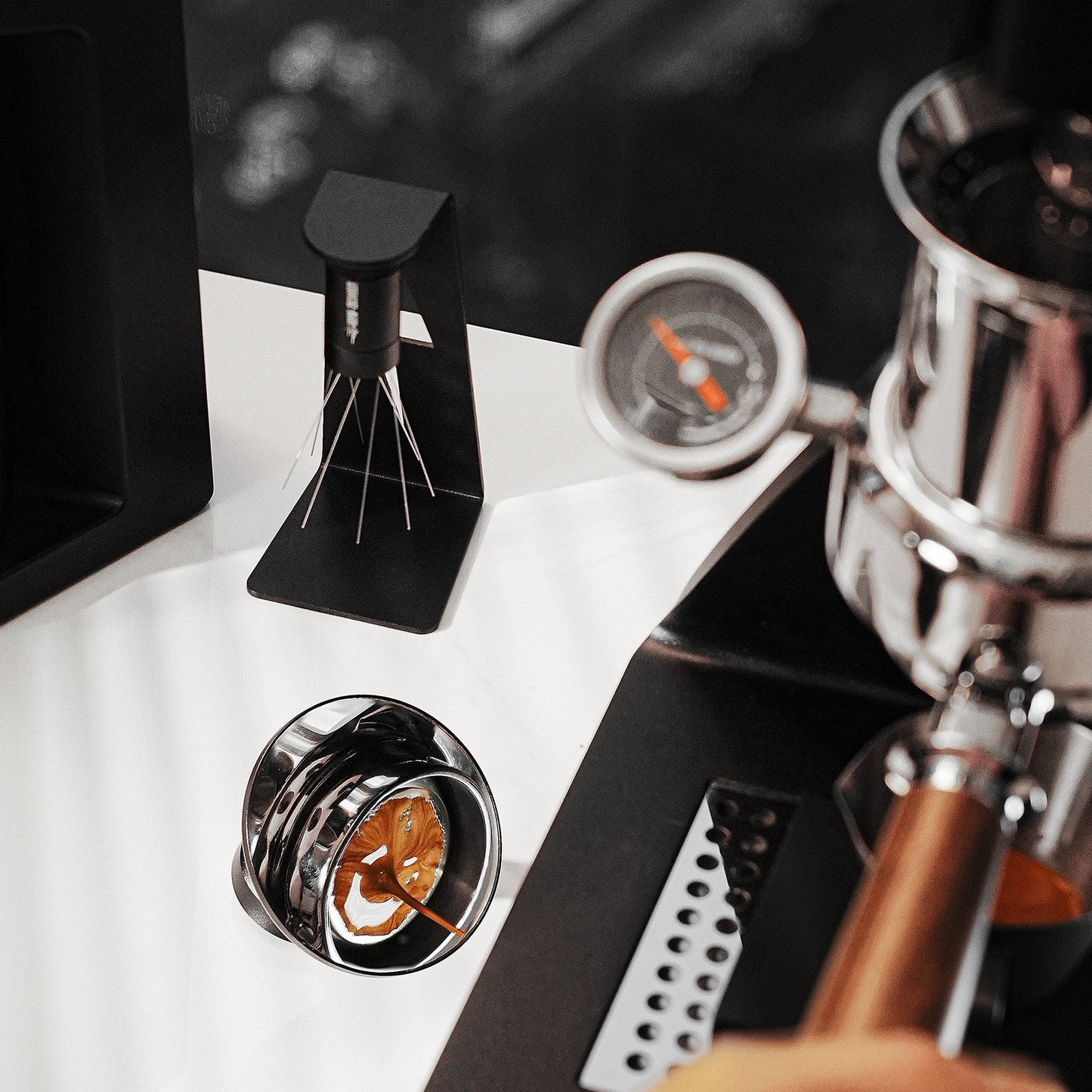 MHW-3BOMBER - Espresso Shot Black Mirror