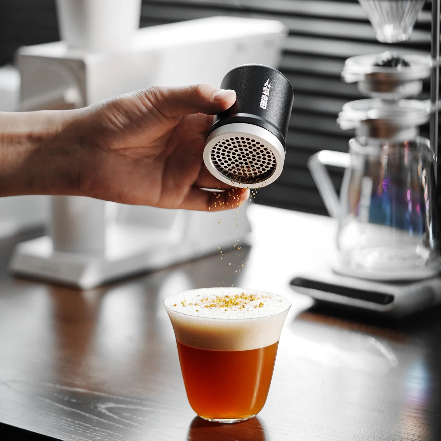 MHW-3BOMBER - Shark Powder Shaker